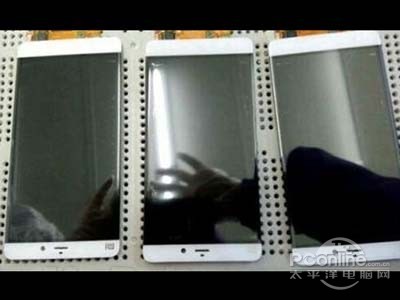 小米4S首曝光屏幕是亮点