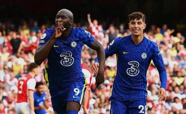 雪藏卢卡库?亨利不满图赫尔!图赫尔:对卢卡库的关注太多了