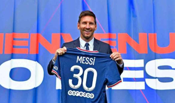 梅西又惹争议!阿圭罗怒怼法国媒体!法媒:把梅西放在替补席上