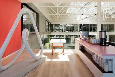 Airbnb爱彼迎拓展业务规模意在转型