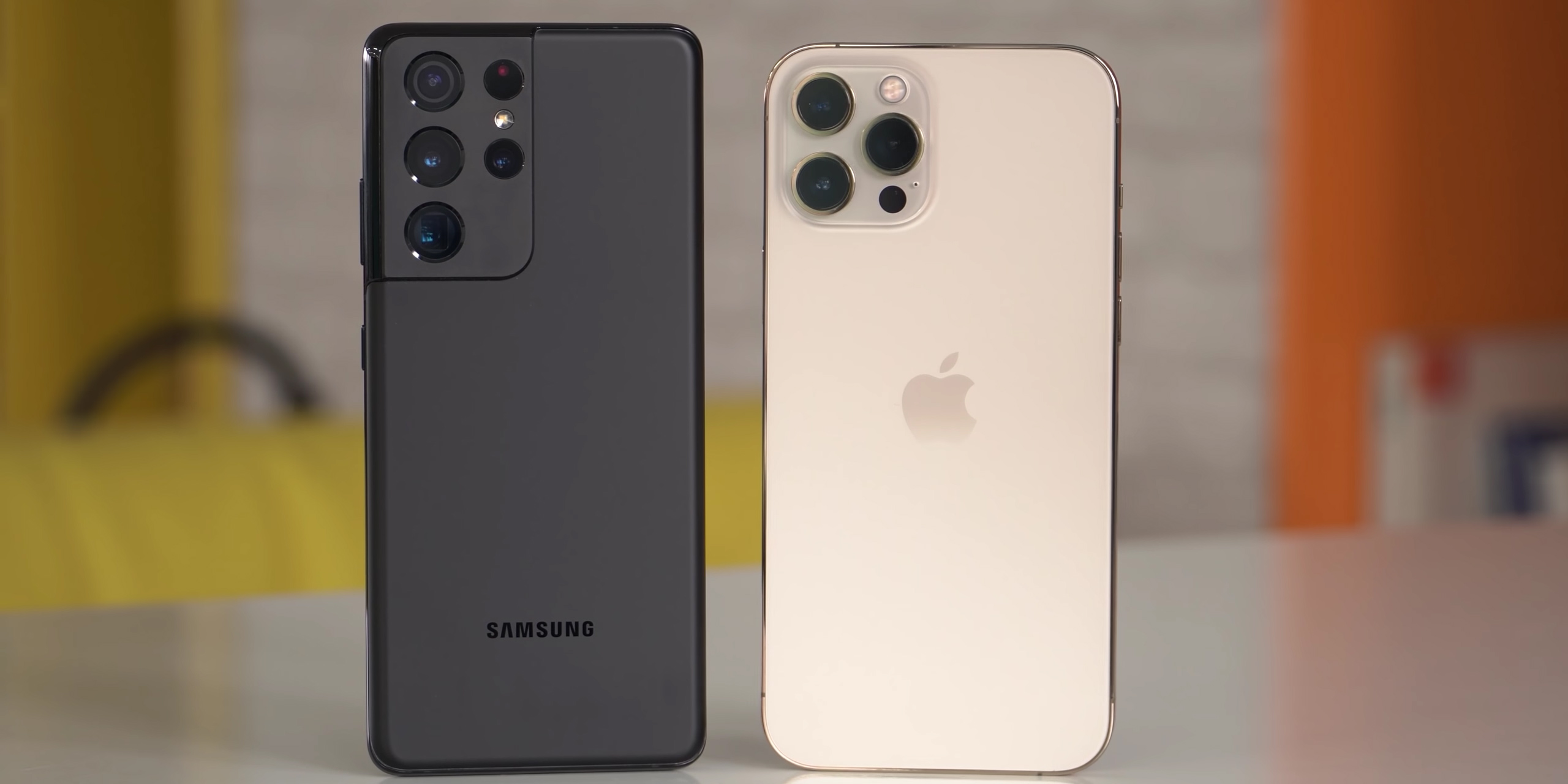 三星S21 Ultra对比iPhone 12 PM:谁更香?