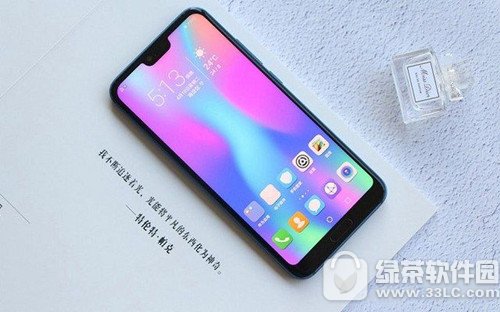 魅族15和荣耀10哪个好 魅族15和荣耀10参数配置对比分析3