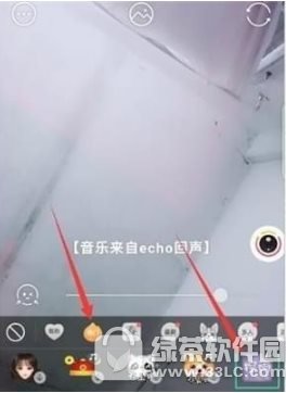 faceu控雨特效怎样玩 faceu控雨特效玩法介绍