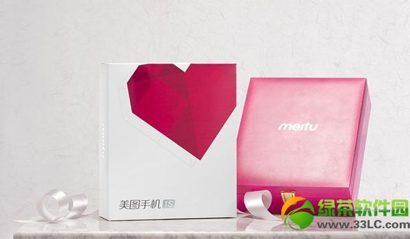 美图手机1S开箱图赏 美图秀秀手机1s真机开箱11