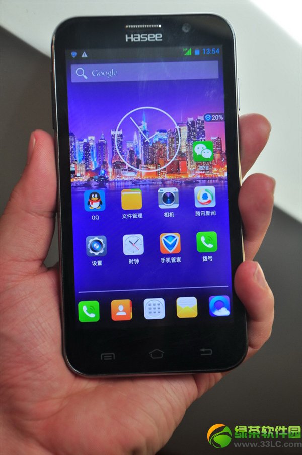 神舟手机e50评测：神舟手机灵雅e50上手评测2