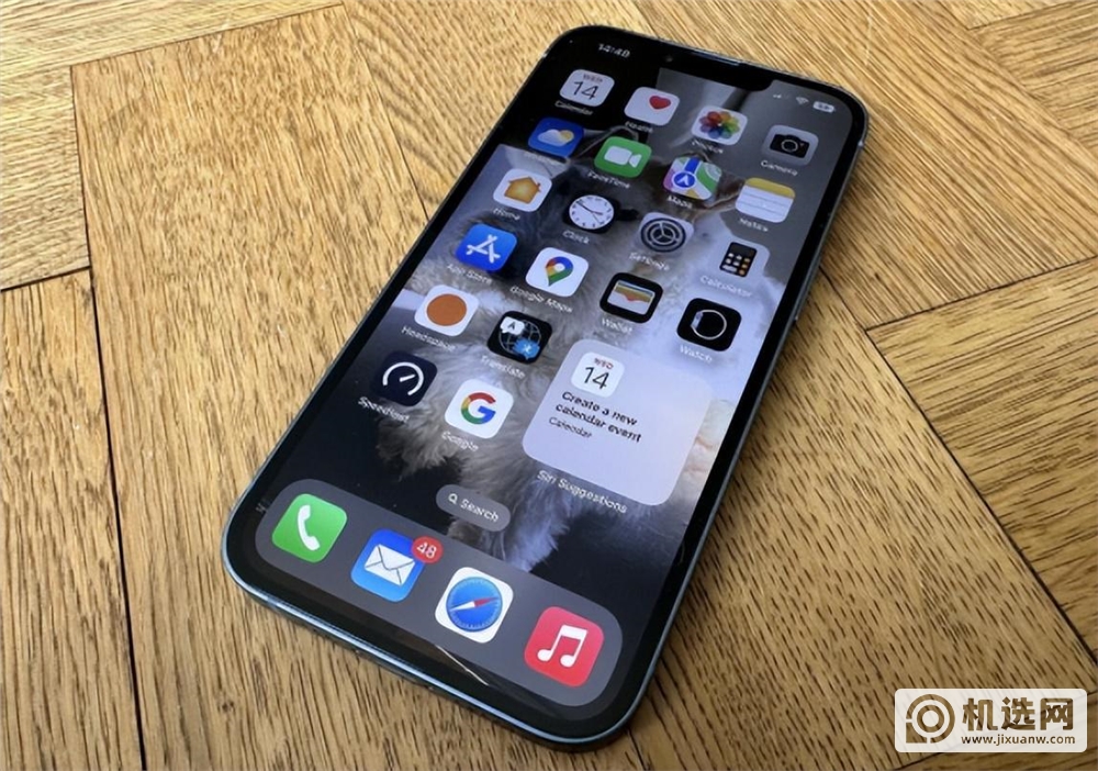 iPhone 14发布不到一个月跌至5599元，128GB+IP68防水，新款iPhone处境尴尬