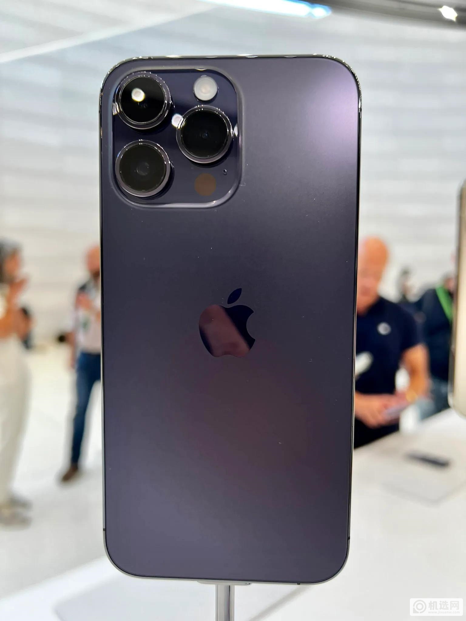 紫色手机就看iPhone 14 Pro？这两部国产紫色手机同样颜值吸睛
