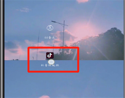 抖音发财中国年卡片获得的详细方法截图