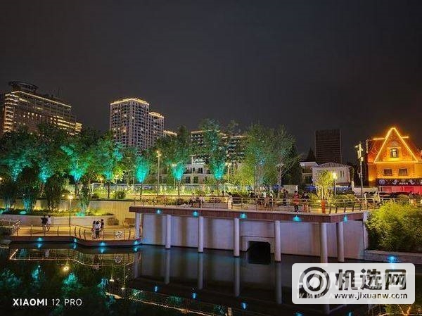 苹果/OPPO/小米夜景拍摄对比-哪款手机拍照更加出色