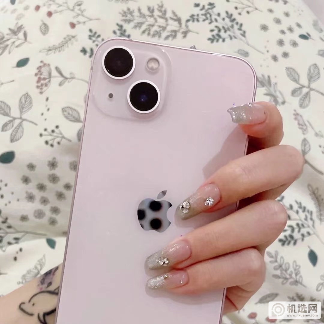 iPhone 13一夜迎来“新低价”，256GB降价680元，等等党又赢了