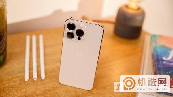 iphone13pro与iphone12promax有什么区别-哪个好对比
