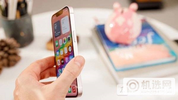 iphone13和iphone12pro区别-iphone13和iphone12pro参数对比