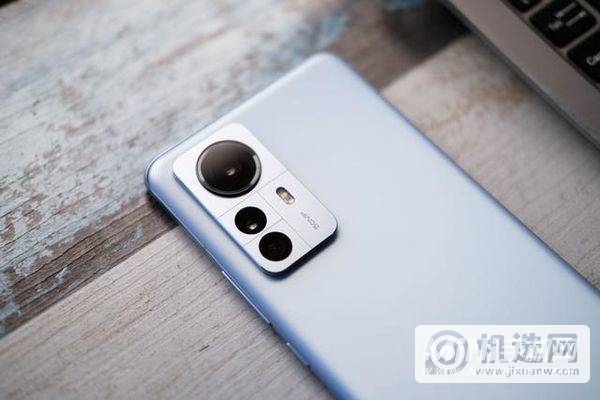 2022上半年比较值得入手的手机推荐-哪三款手机值得入手