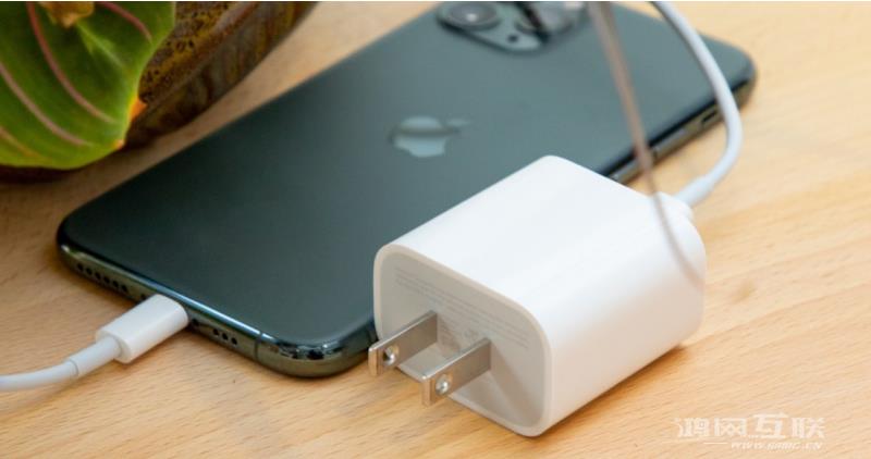 iPhone 14要电量耗尽再进行充电吗？