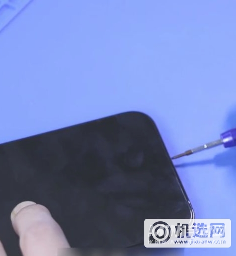 iPhone 13 Pro美版可以改双卡吗？-在哪里改双卡设置？