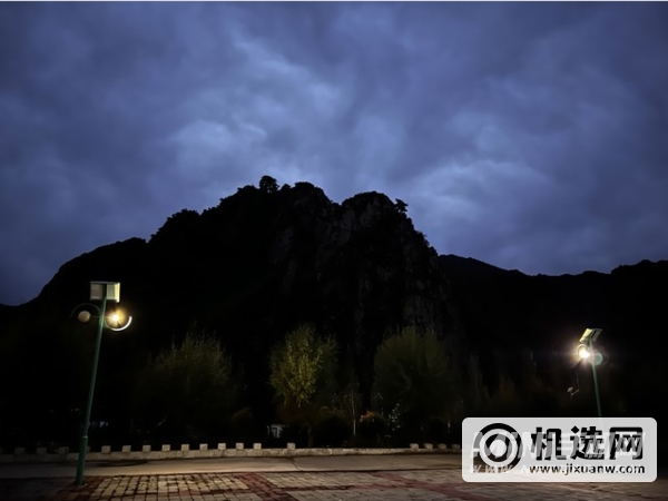 vivoX70Pro+和iPhone13Promax哪个拍夜景好看-夜景样张对比实测