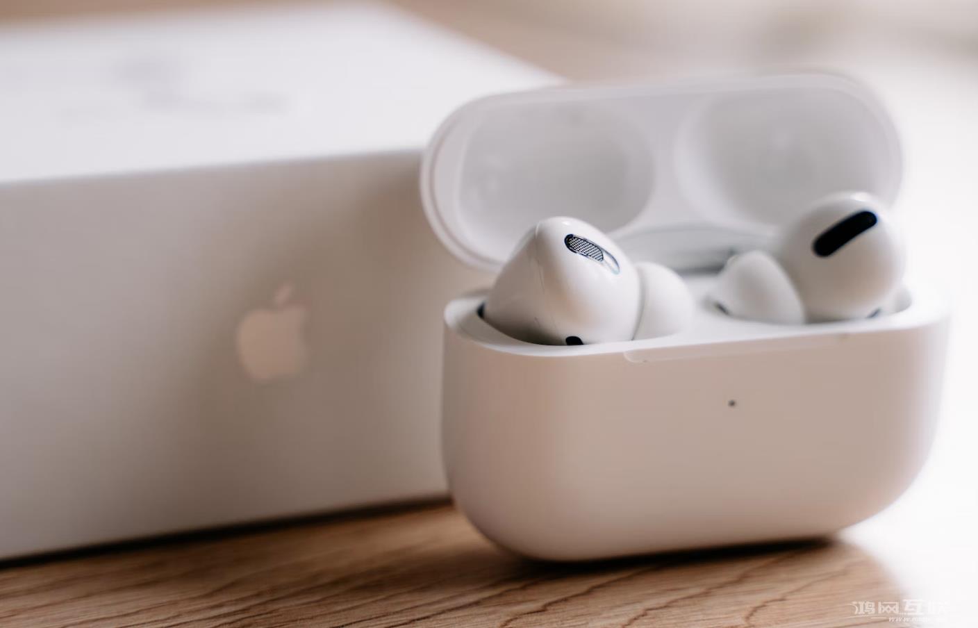 苹果 AirPods Pro 2 或将搭载运动健身追踪传感器