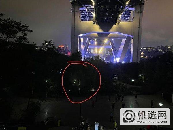 iphone12promax拍照有一个光点-怎么解决拍照光点问题