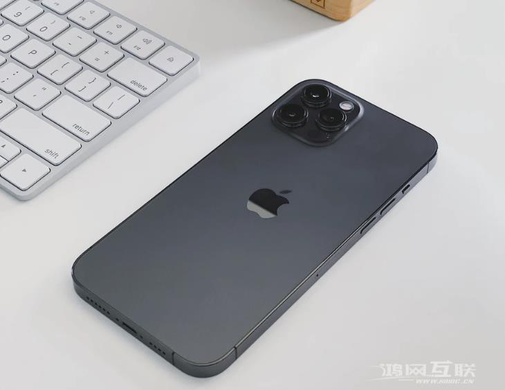 iPhone 12 充电充不满是什么情况？