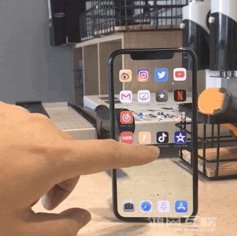 如何实现透明 iPhone？