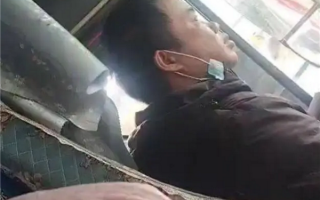 司机免费代驾870公里送卡友回家 获5千元正能量奖金：这魄力网友点赞