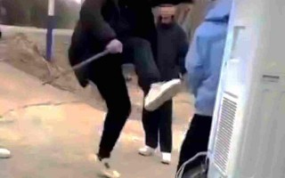 河南一少年遭霸凌1分钟被扇13耳光踢11脚，情况不便透露 警方已介入