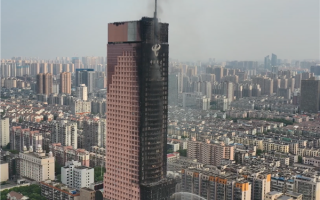 长沙电信大楼进入外立面维修阶段 官方最新回应：起火原因正调查、已报保险