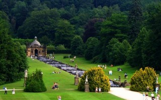 手机拍摄视频时，怎么使用专业录像？