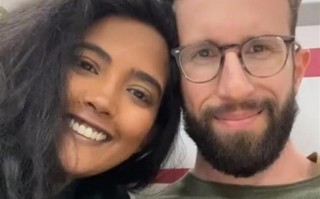 女子患病失忆后再次爱上丈夫 网友：又相信爱情了