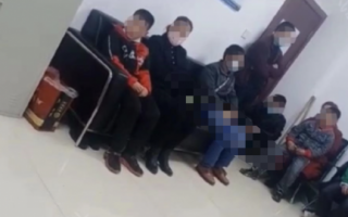 小学生见玩伴溺水未救 家长索赔被驳回 涉事学生不满12岁未予立案