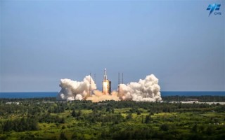 热血视频！4分钟多视角看“问天”升空瞬间、对接过程