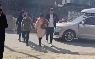当事人回应初四相亲初八结婚：闪婚的人挺多 很正常
