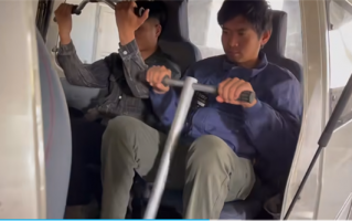 手工耿爆改五菱神车 自制健身房车：百公里损耗四个大汉