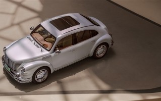 搭载插电混动 长城魏牌圆梦亮相：复古老爷车再现