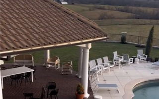 女子搬家后发现新房藏有豪华地堡：眼尖网友指出关键所在