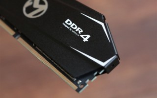 DRAM内存年内暴跌30%创新低：库存多到跟山一样