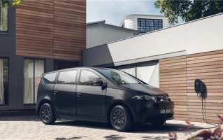 全球首款太阳能电动车订单已超2万 每周晒太阳可跑110公里