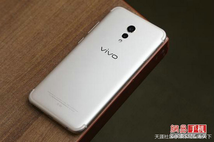 苹果订光了这些手机曲面屏 华为、OPPO屏幕上哪儿买?(转载)-第2张图片-9158手机教程网 苹果订光了这些手机曲面屏 华为、OPPO屏幕上哪儿买?(转载)-第2张图片-9158手机教程网