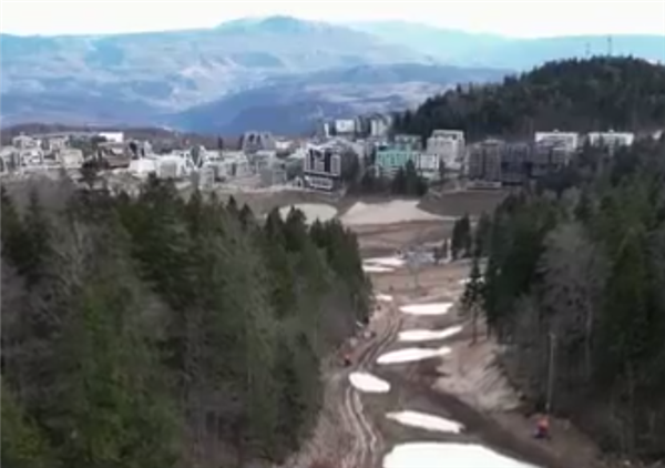 极其反常！欧洲多国冬天像夏天：多处滑雪胜地闹雪荒-第1张图片-9158手机教程网