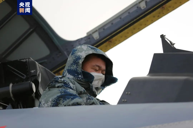 多型国产飞机完成新年第一飞-第5张图片-9158手机教程网