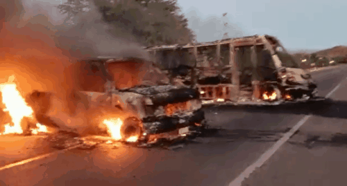 押送大毒枭之子军机遭贩毒集团袭击 发生激烈交火-第3张图片-9158手机教程网 押送大毒枭之子军机遭贩毒集团袭击 发生激烈交火-第3张图片-9158手机教程网