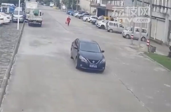 网约车带走3岁孩子妈妈一路狂追 司机委屈：不敢从反光镜看女乘客-第3张图片-9158手机教程网