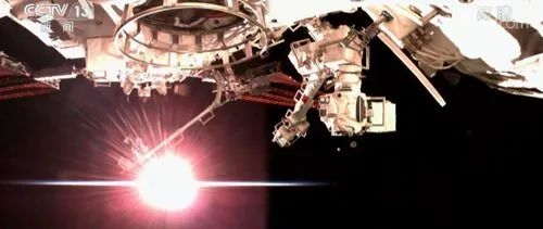 中国空间站能量粒子探测器成功安装：自主研发 将开启10年运行-第1张图片-9158手机教程网