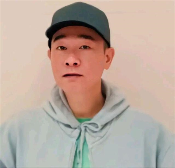 《鹿鼎记》主演时隔24年重聚：小宝的四个老婆 她几乎没变-第4张图片-9158手机教程网