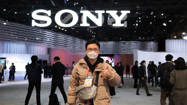 时隔三年 终于回到美国逛CES：意外摸到了索尼造的车！-第2张图片-9158手机教程网