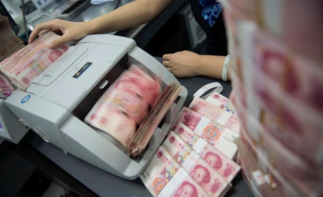 央行公布：居民存款增加12.7万亿创历史新高！什么信号？-第1张图片-9158手机教程网