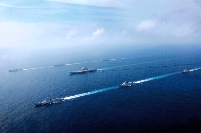 历史首次辽宁舰现身关岛美对中划红线,关键时刻不手软!-第1张图片-9158手机教程网 历史首次辽宁舰现身关岛美对中划红线,关键时刻不手软!-第1张图片-9158手机教程网