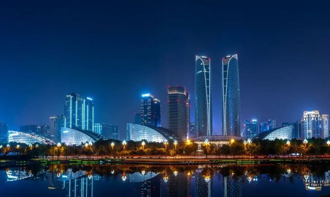 官宣!中国又多了一个2万亿城市 谁是下一个2万亿之城?-第4张图片-9158手机教程网 官宣!中国又多了一个2万亿城市 谁是下一个2万亿之城?-第4张图片-9158手机教程网