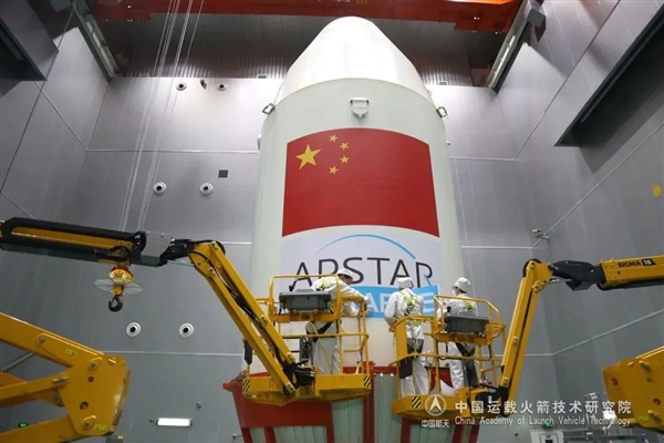 我国第一型“金牌火箭” 长二丙火箭成功发射亚太6E卫星-第3张图片-9158手机教程网