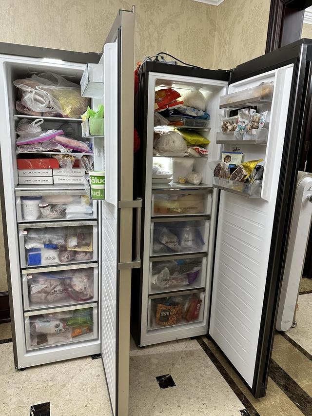 新冠感染潮来袭时有人囤500个罐头，1000支抗原-第1张图片-9158手机教程网